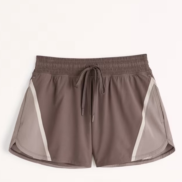 Abercrombie & Fitch Shorts Ypb Motiontek High Rise Lined Workout